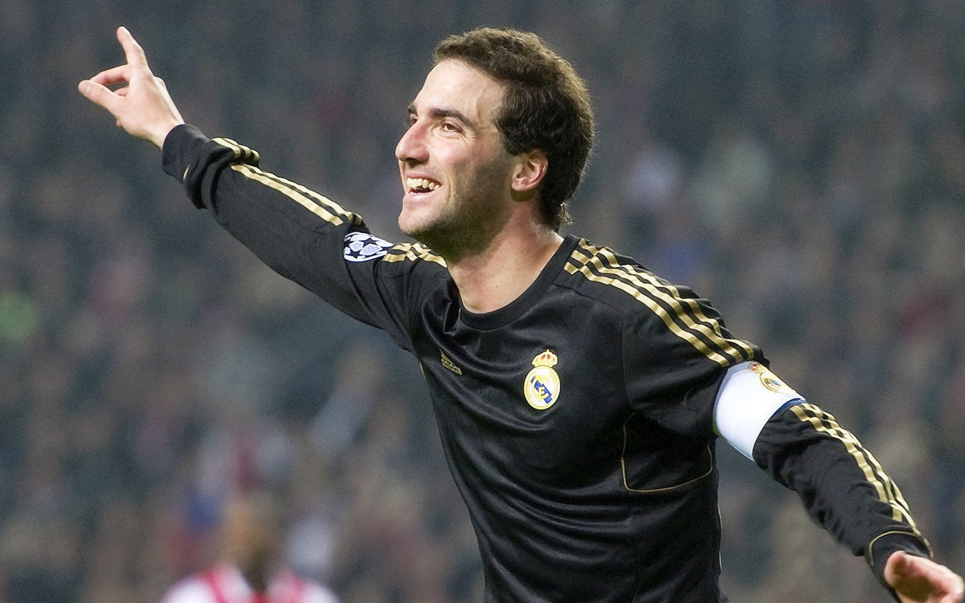 巴黎的绝杀时刻,美加墨世界杯焦点战中,喀麦隆在末节崩盘的背后